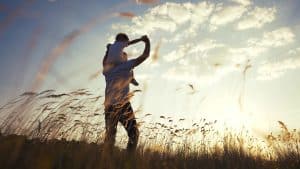 Father,And,Son,In,The,Park.,Father's,Day,Silhouette,Happy
